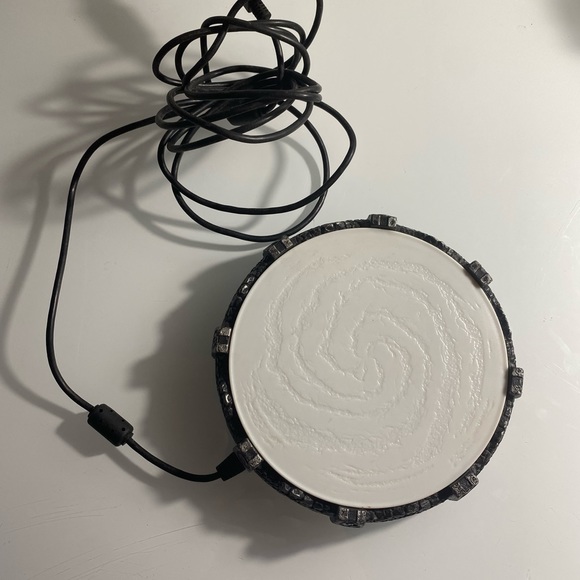 Skylander Portal Power Bundle (2) - Picture 1 of 6